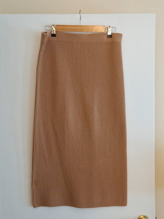CLUB MONACO Cashmere Ribbed Midi Skirt, camel, sz L - Picture 5 of 8